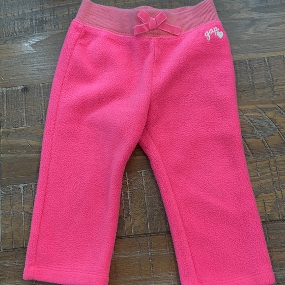 Gap pants and hoodie hot pink - Picture 2 of 7